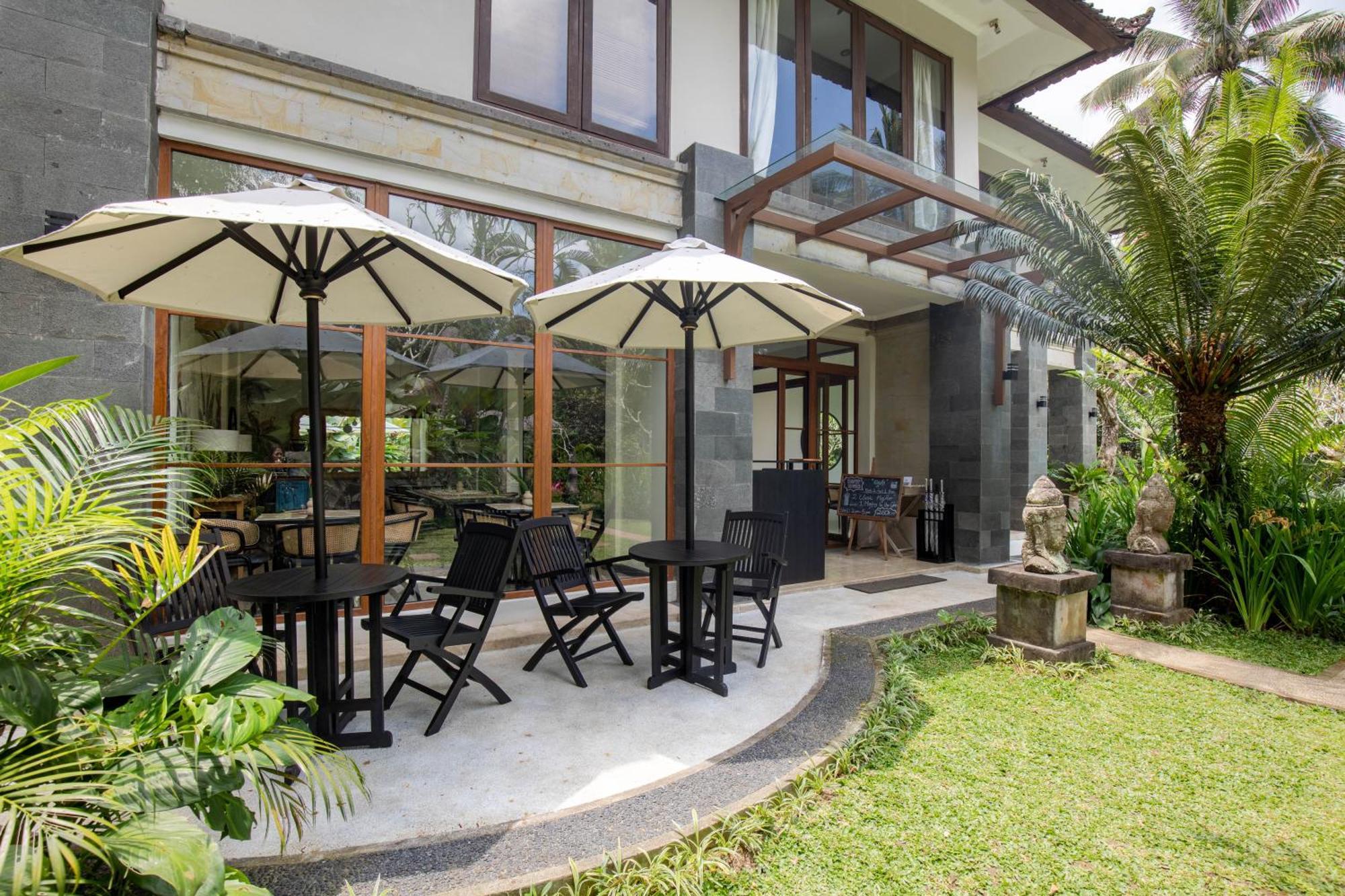 Suara Air Luxury Villa Ubud Exterior foto