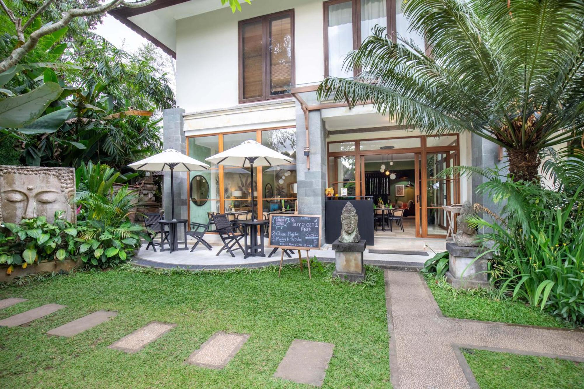 Suara Air Luxury Villa Ubud Exterior foto