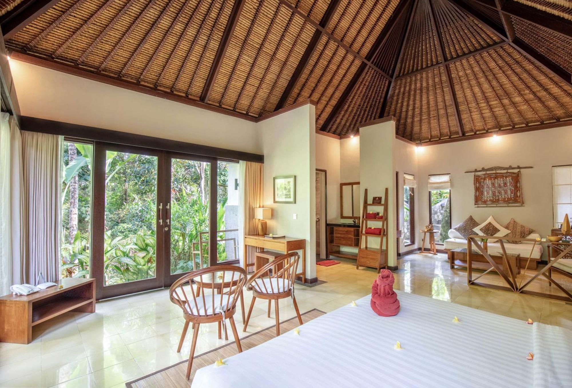 Suara Air Luxury Villa Ubud Habitación foto