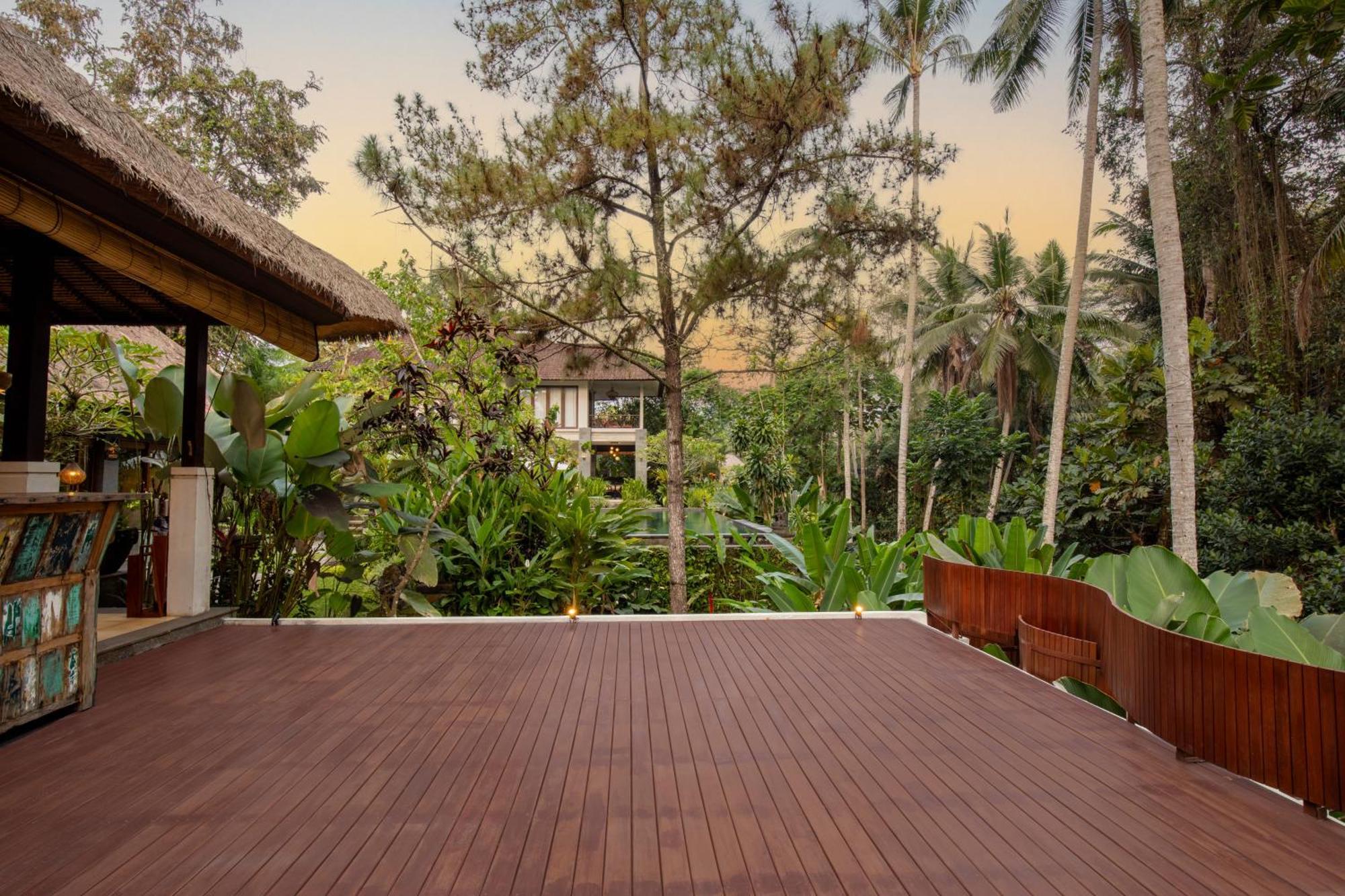 Suara Air Luxury Villa Ubud Exterior foto