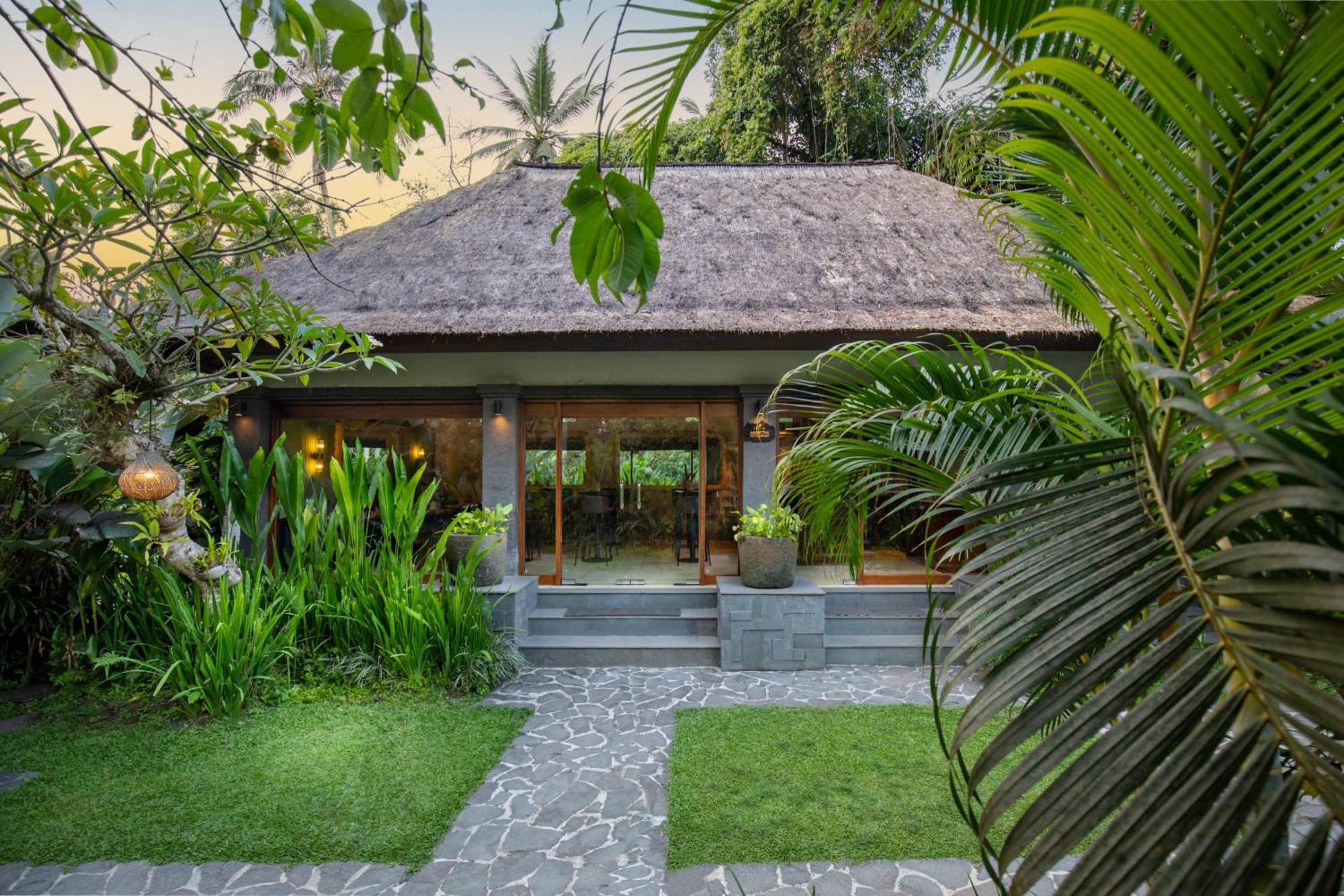 Suara Air Luxury Villa Ubud Exterior foto